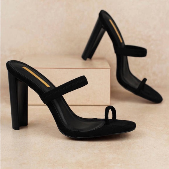 Black sandal heel - Picture 2 of 4